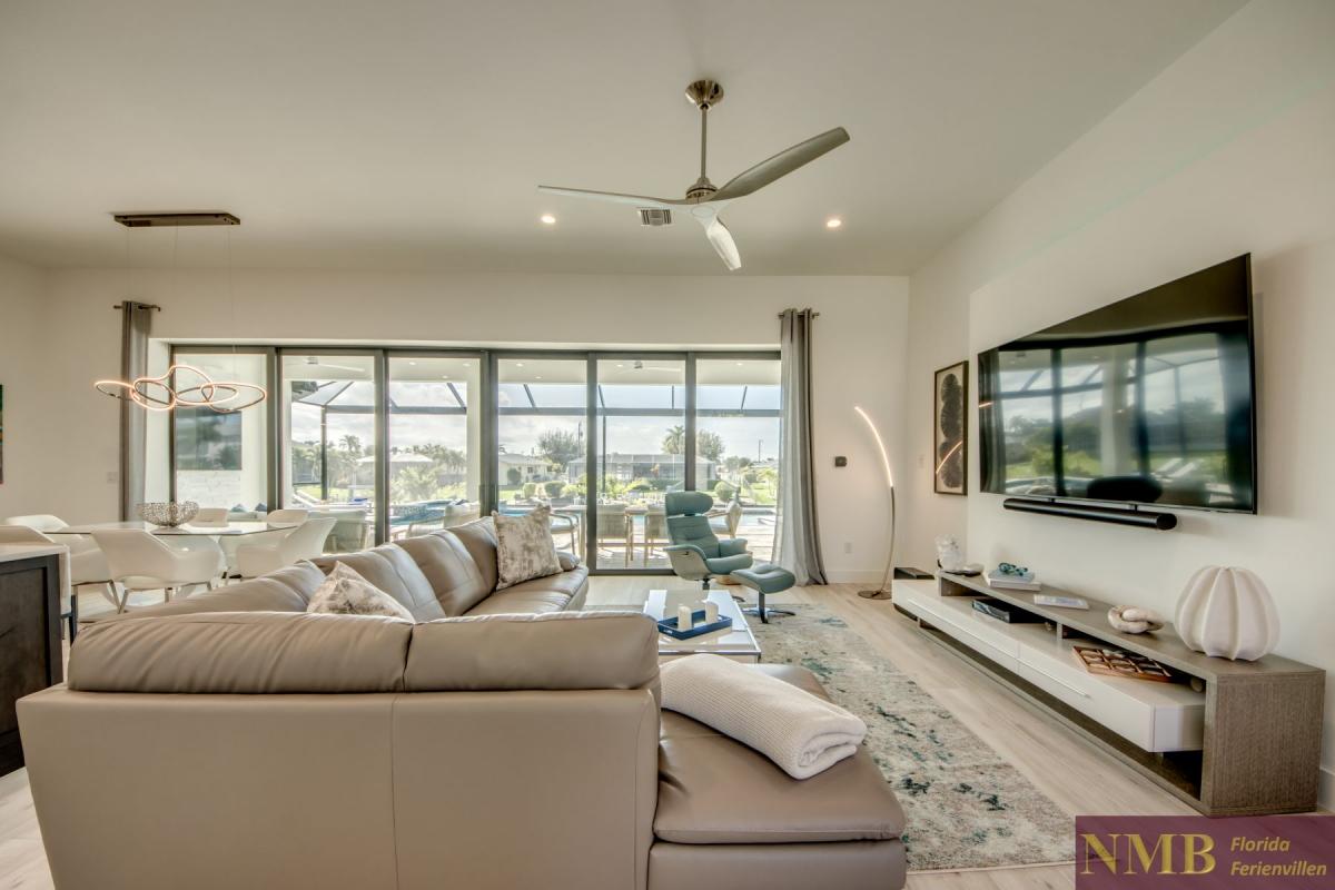 Ferienhaus-Cape-Coral-Sola_12-Family-Room