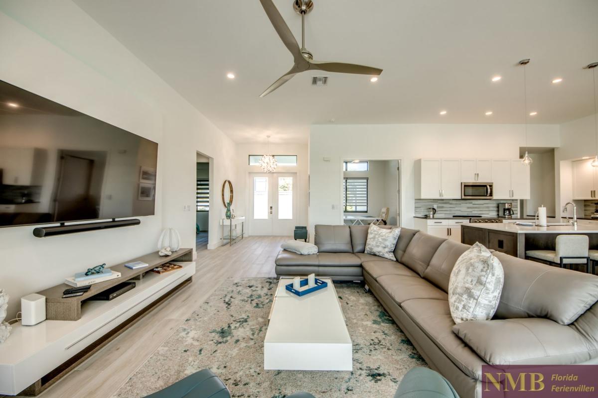 Ferienhaus-Cape-Coral-Sola_17-Family-Room