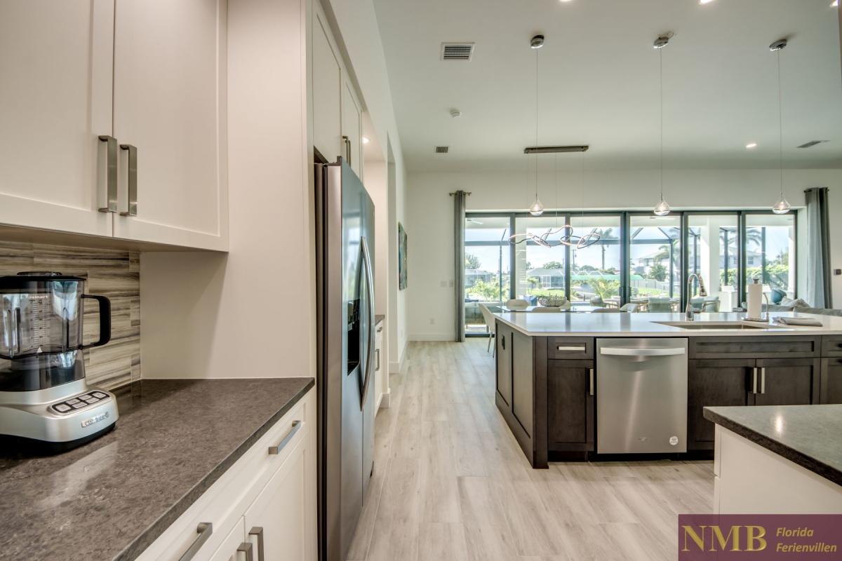 Ferienhaus-Cape-Coral-Sola_36-Kitchen