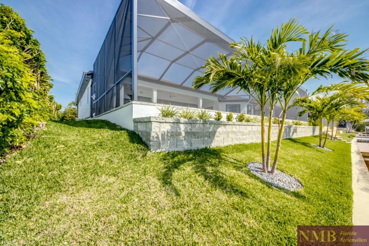 Ferienhaus-Cape-Coral-Sola_80-Backyard