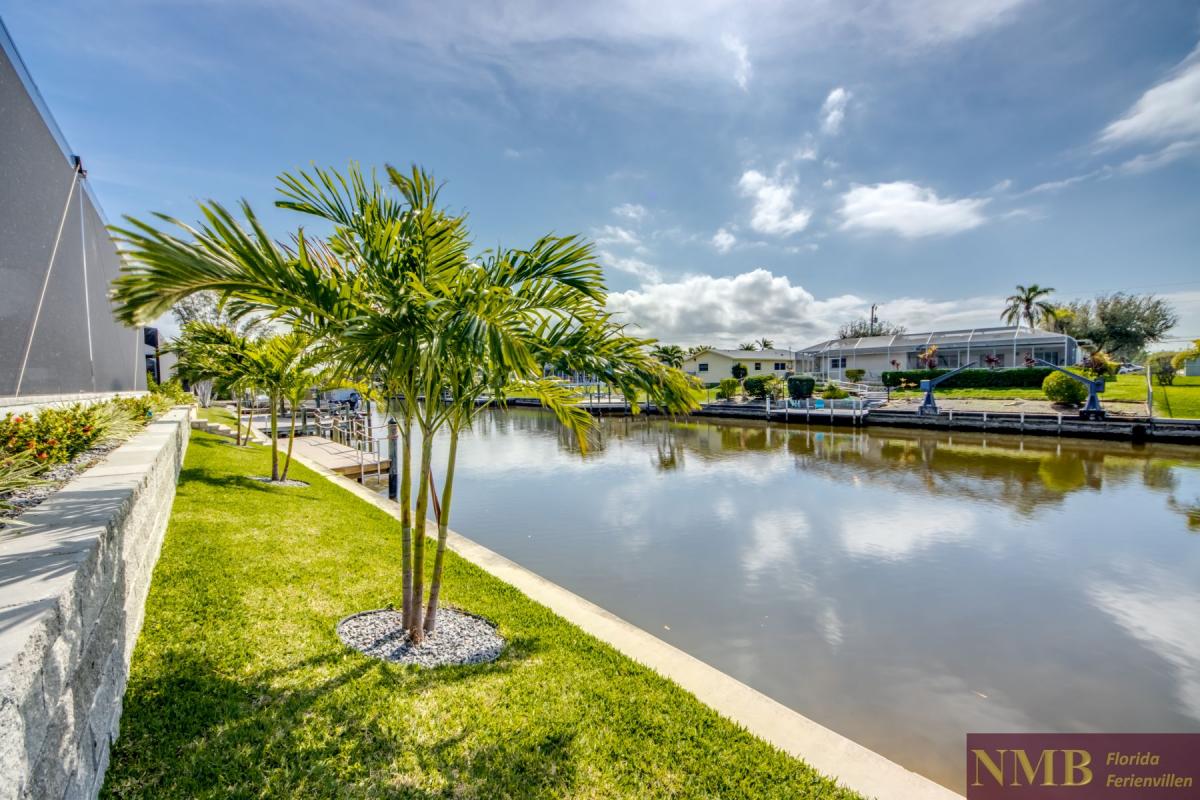 Ferienhaus-Cape-Coral-Sola_82-Backyard