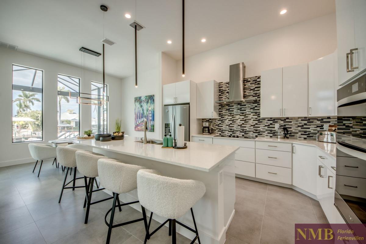 Ferienhaus-Cape-Coral-Sola_20-Kitchen