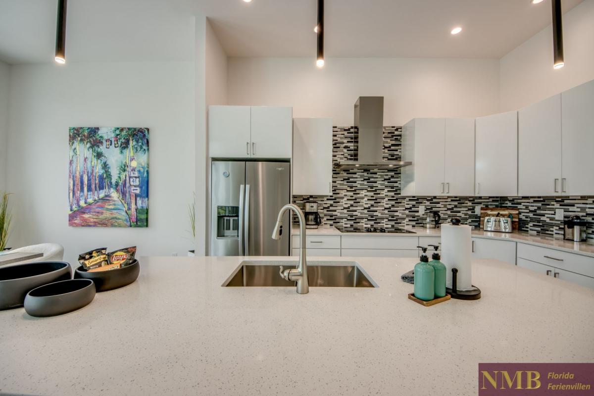 Ferienhaus-Cape-Coral-Sola_22-Kitchen