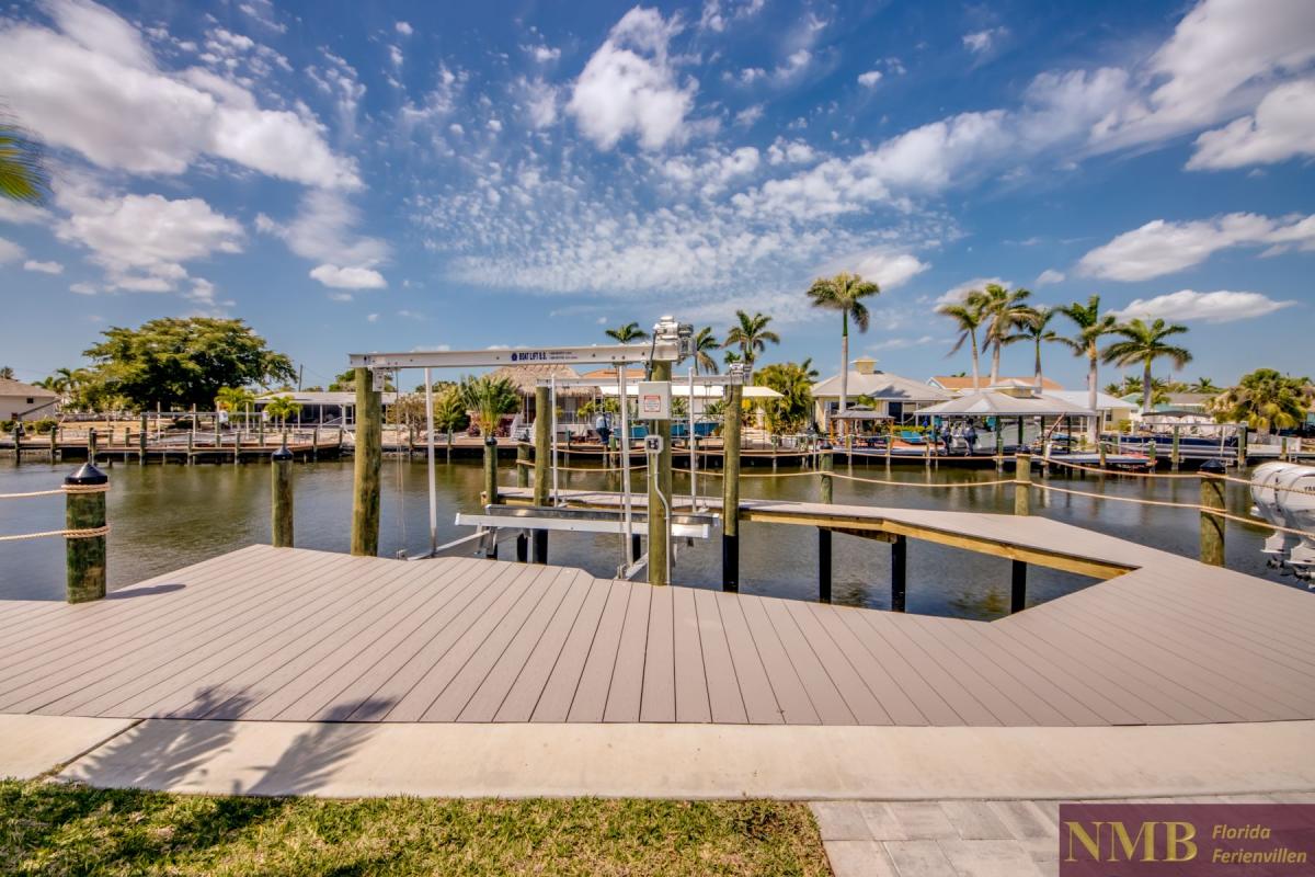 Ferienhaus-Cape-Coral-Sola_93-Dock-Boat-Lift