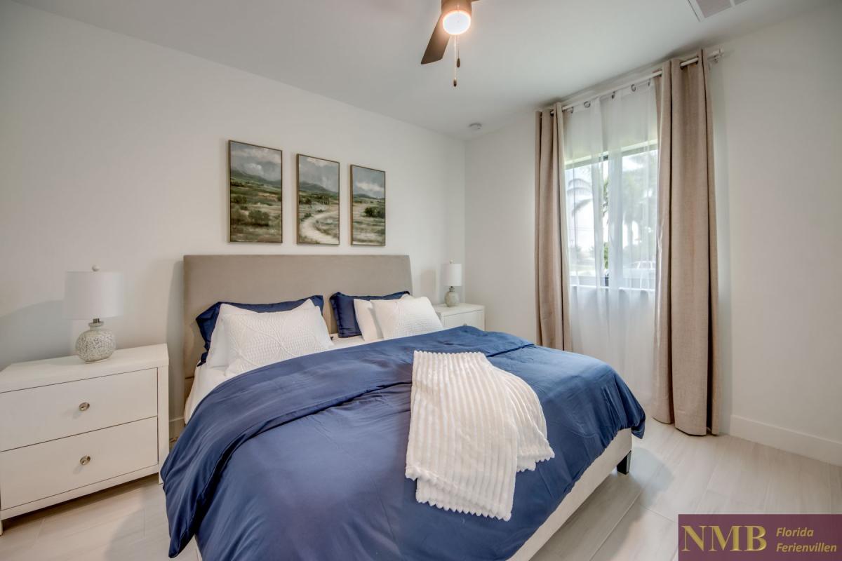 Ferienhaus-Cape-Coral-Just-Heaven_42-Bedroom-3