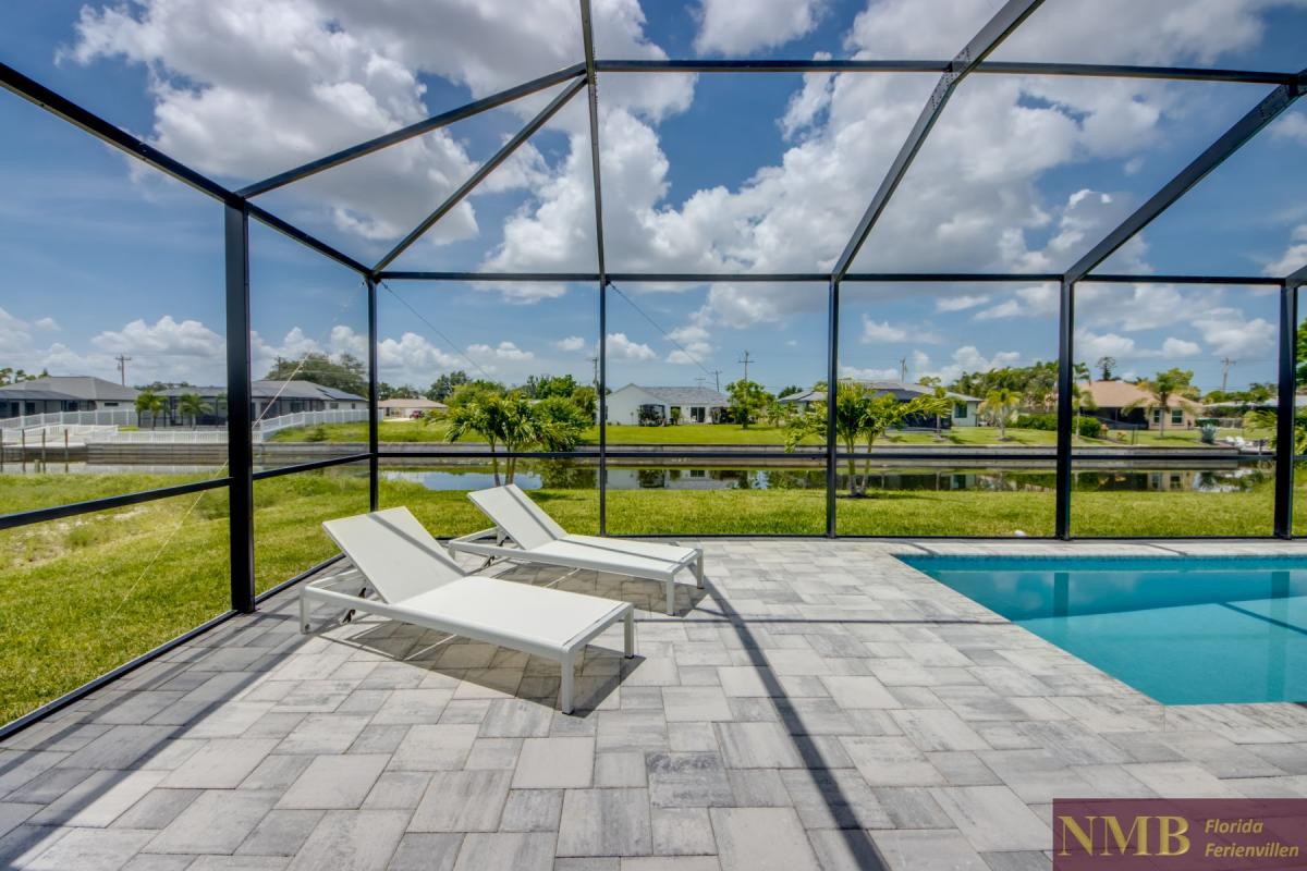 Ferienhaus-Cape-Coral-Just-Heaven_66-Sun-Dexk