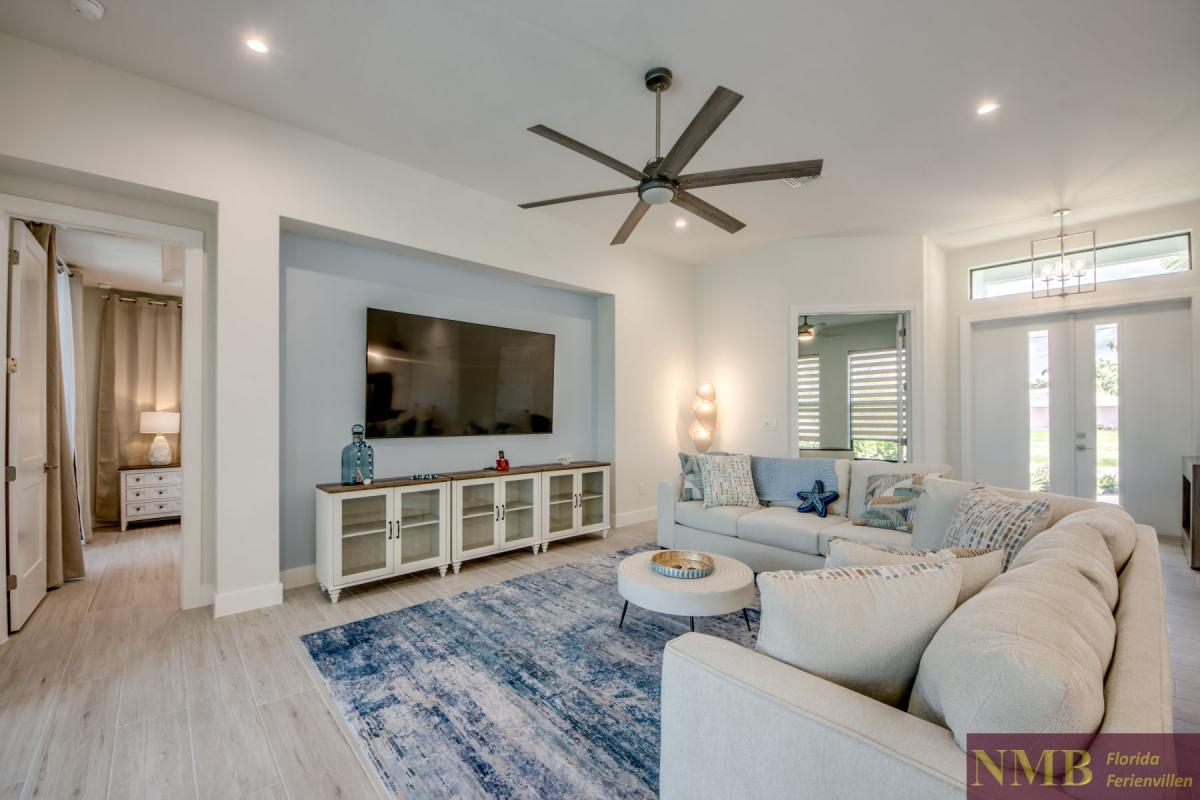 Cape_Coral_Ferienhaeuser_Barbara_12-Family-Room