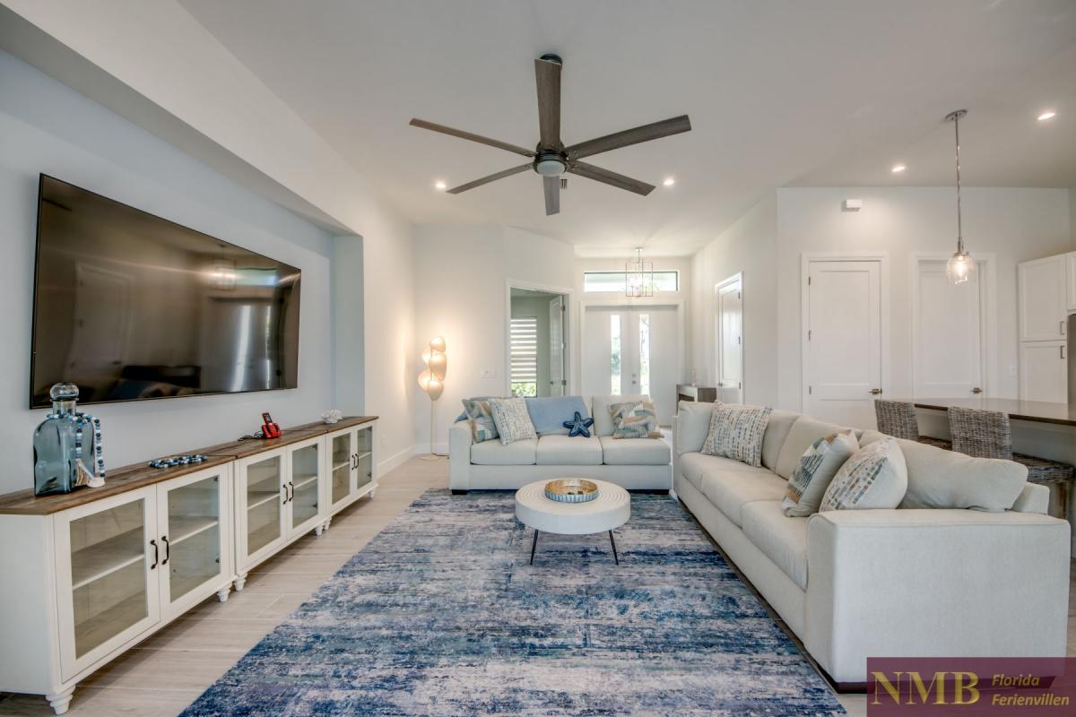 Cape_Coral_Ferienhaeuser_Barbara_13-Family-Room