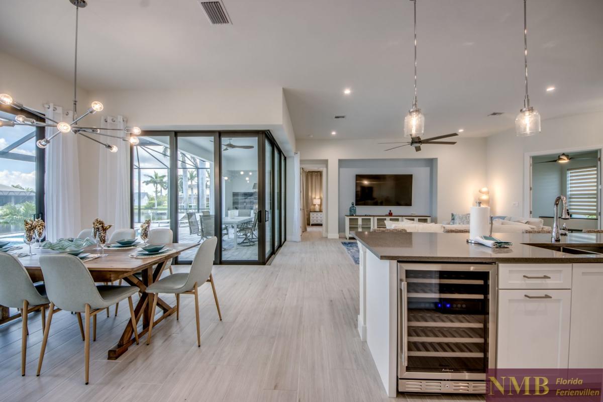 Cape_Coral_Ferienhaeuser_Barbara_22-Kitchen