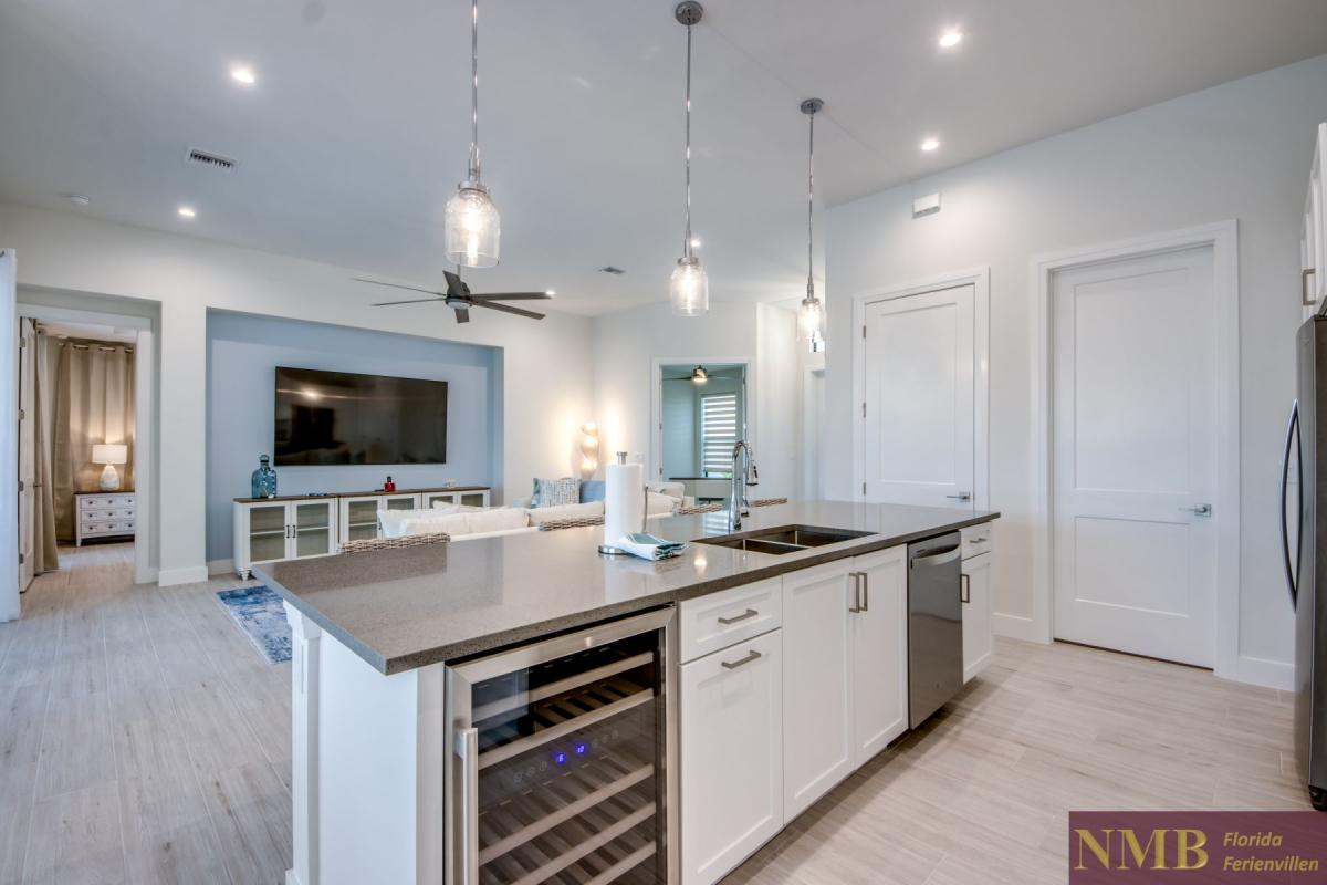 Cape_Coral_Ferienhaeuser_Barbara_23-Kitchen