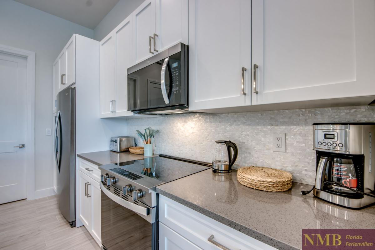 Cape_Coral_Ferienhaeuser_Barbara_25-Kitchen