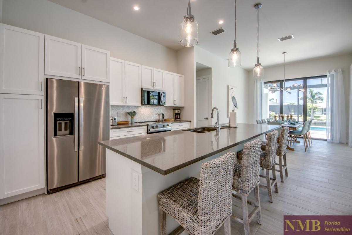 Cape_Coral_Ferienhaeuser_Barbara_29-Kitchen