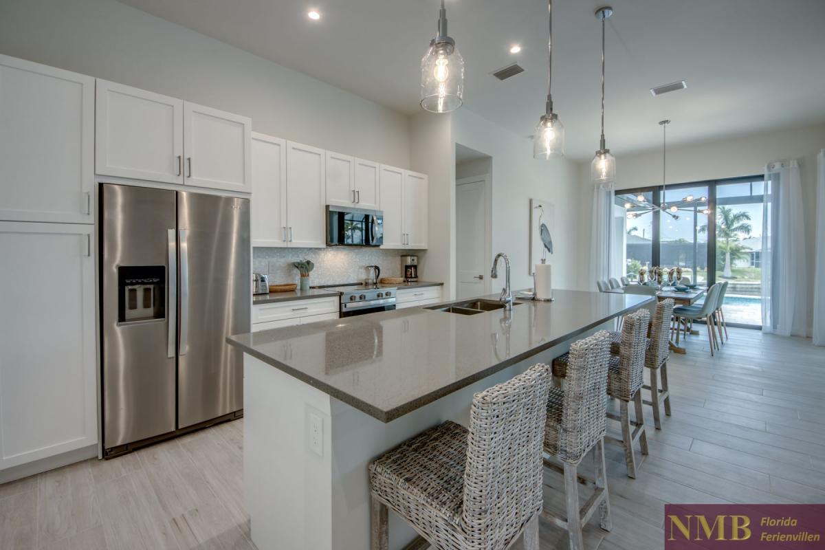 Cape_Coral_Ferienhaeuser_Barbara_30-Kitchen