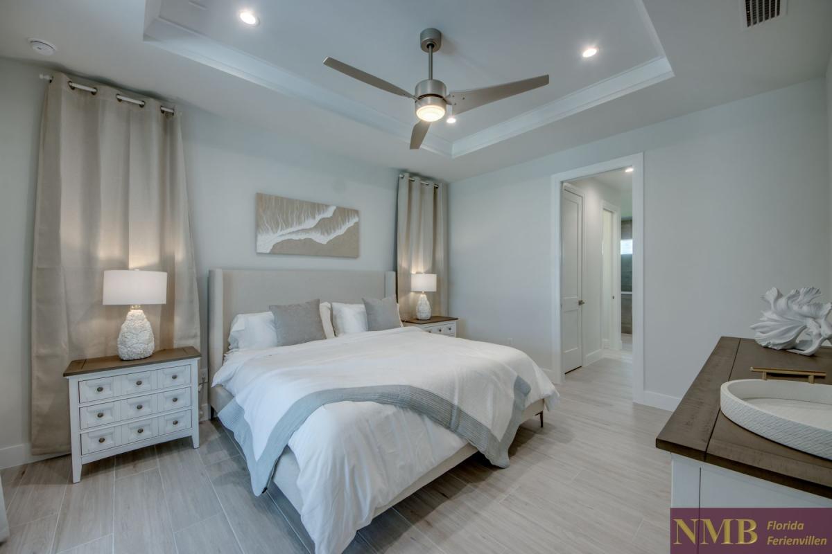 Cape_Coral_Ferienhaeuser_Barbara_38-Master-Bedroom