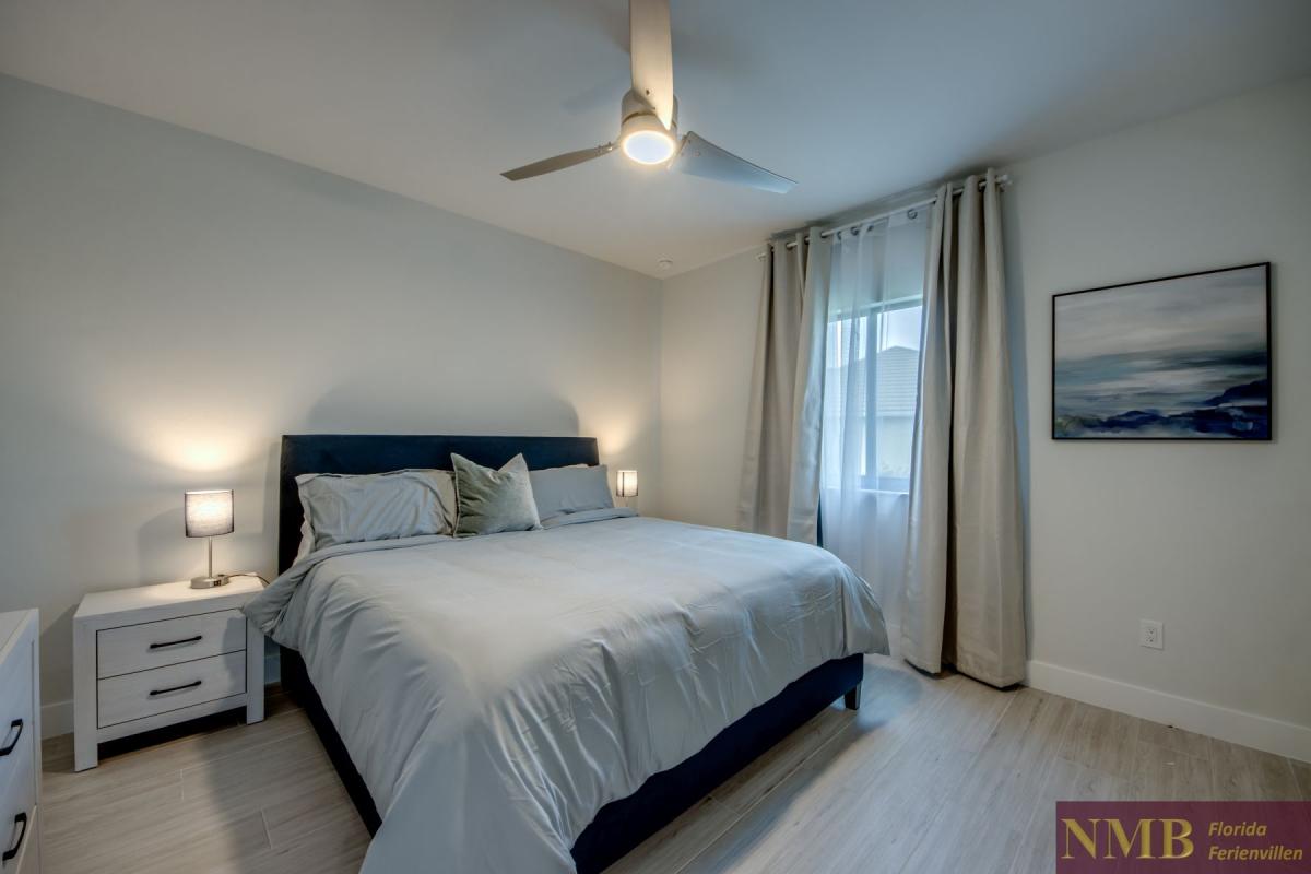 Cape_Coral_Ferienhaeuser_Barbara_50-Bedroom-3