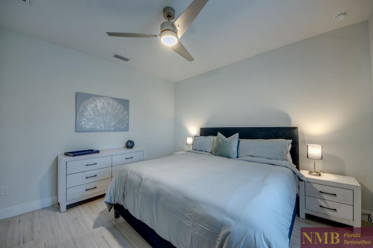 Cape_Coral_Ferienhaeuser_Barbara_51-Bedroom-3