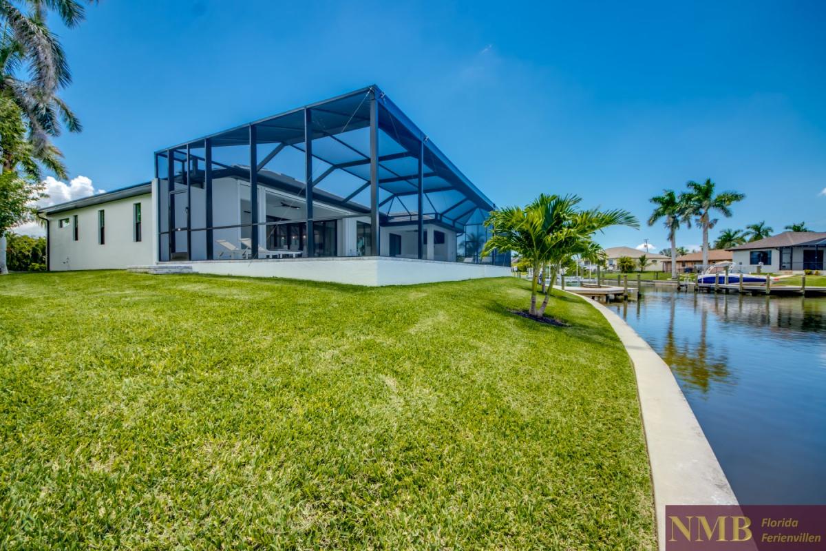 Cape_Coral_Ferienhaeuser_Barbara_75-Backyard