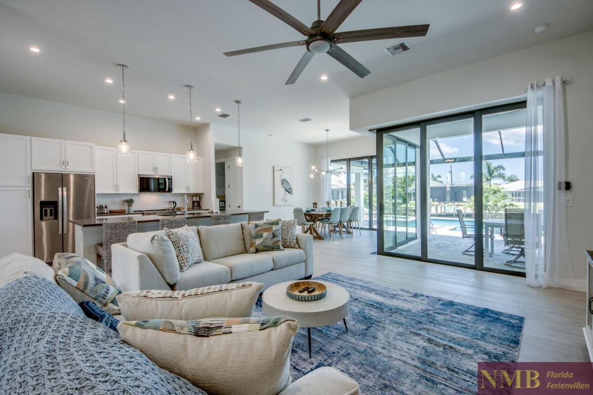 Cape_Coral_Ferienhaeuser_Barbara_8-Family-Room