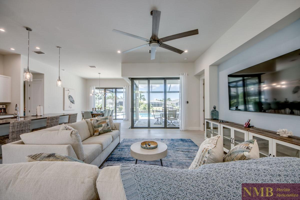 Cape_Coral_Ferienhaeuser_Barbara_9-Family-Room