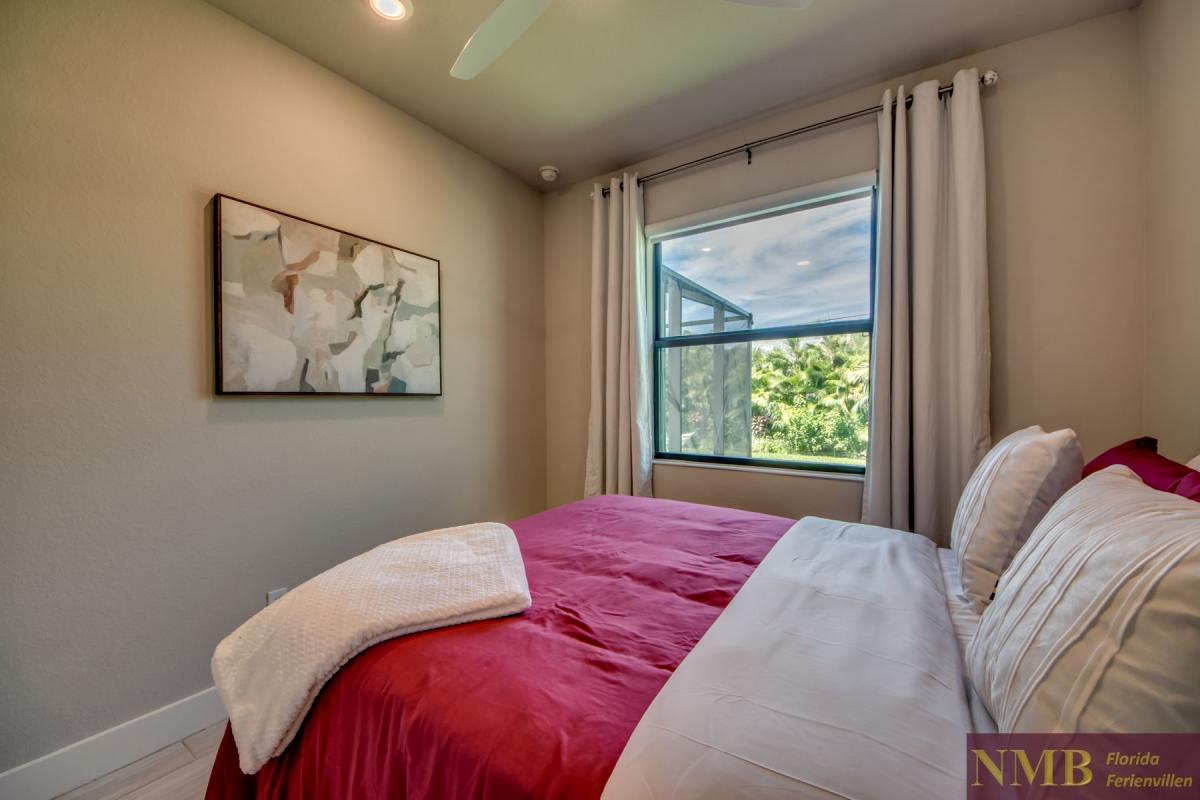 Cape_Coral_Ferienhaeuser_Marie-Angeline_52-Bedroom-3