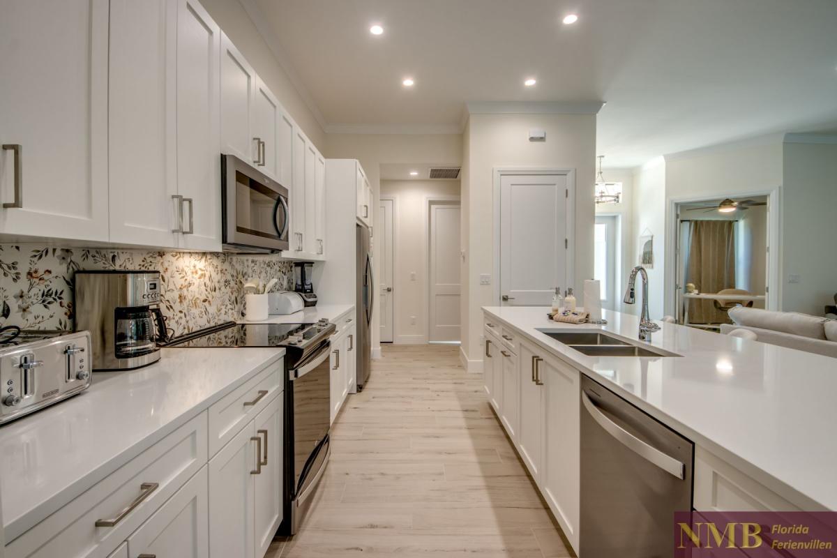 Ferienhaus-Cape-Coral-Overseas_24-Kitchen