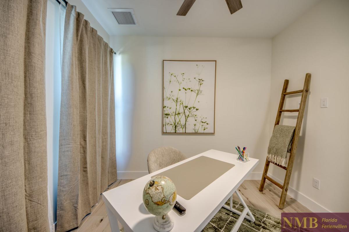 Ferienhaus-Cape-Coral-Overseas_36-Office